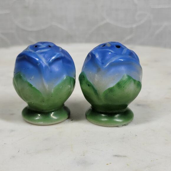 VTG Rose Bud Salt Pepper Shakers 1.5" Blue Green Japan Floral Ceramic Flowers - Picture 6 of 15